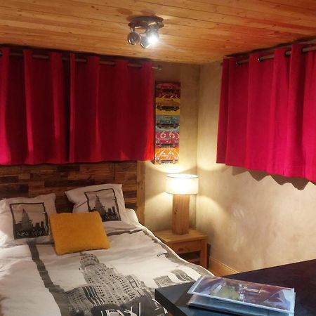 Studio Des Dents De Lanfon Talloires Exterior photo