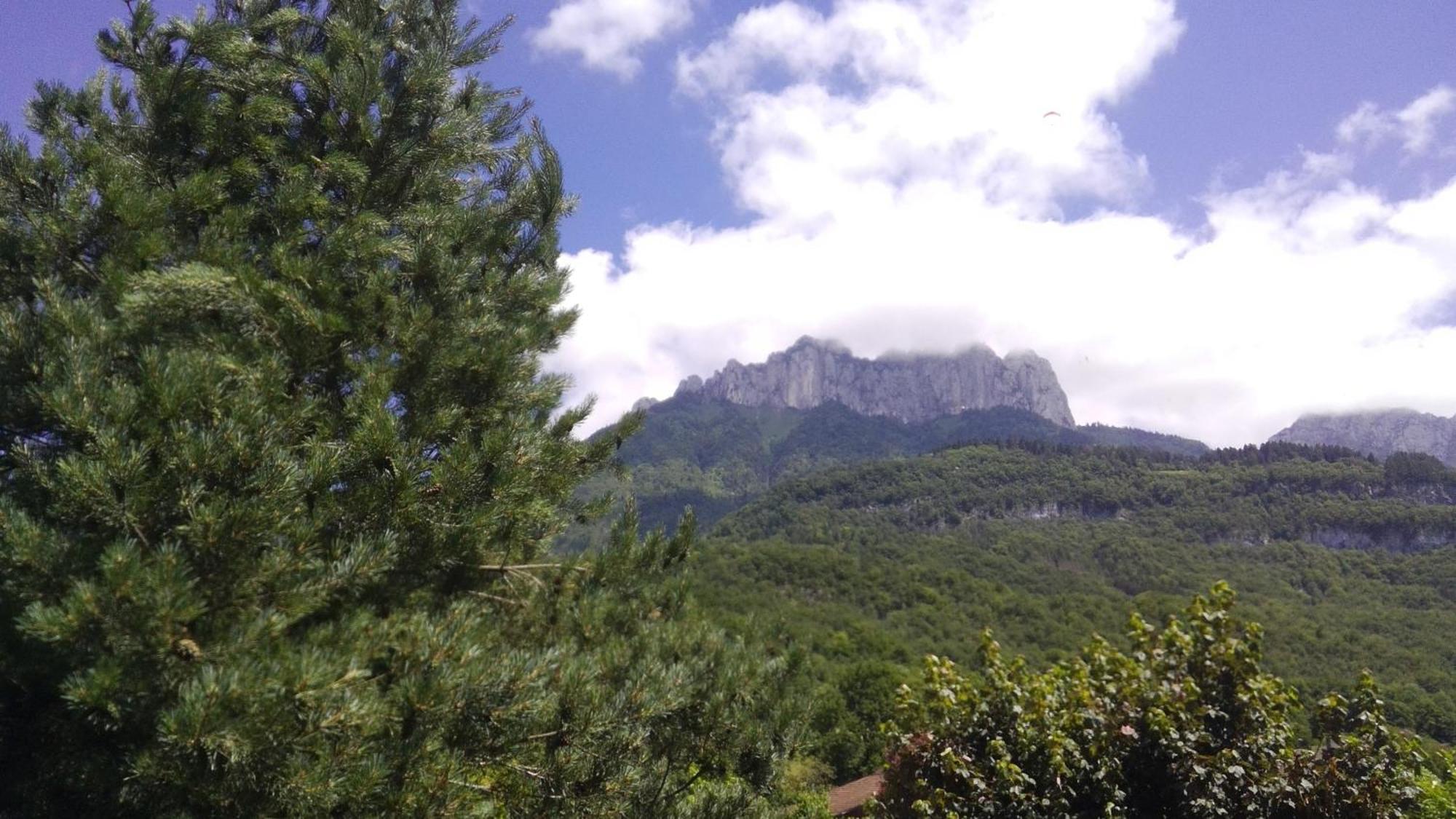 Studio Des Dents De Lanfon Talloires Exterior photo