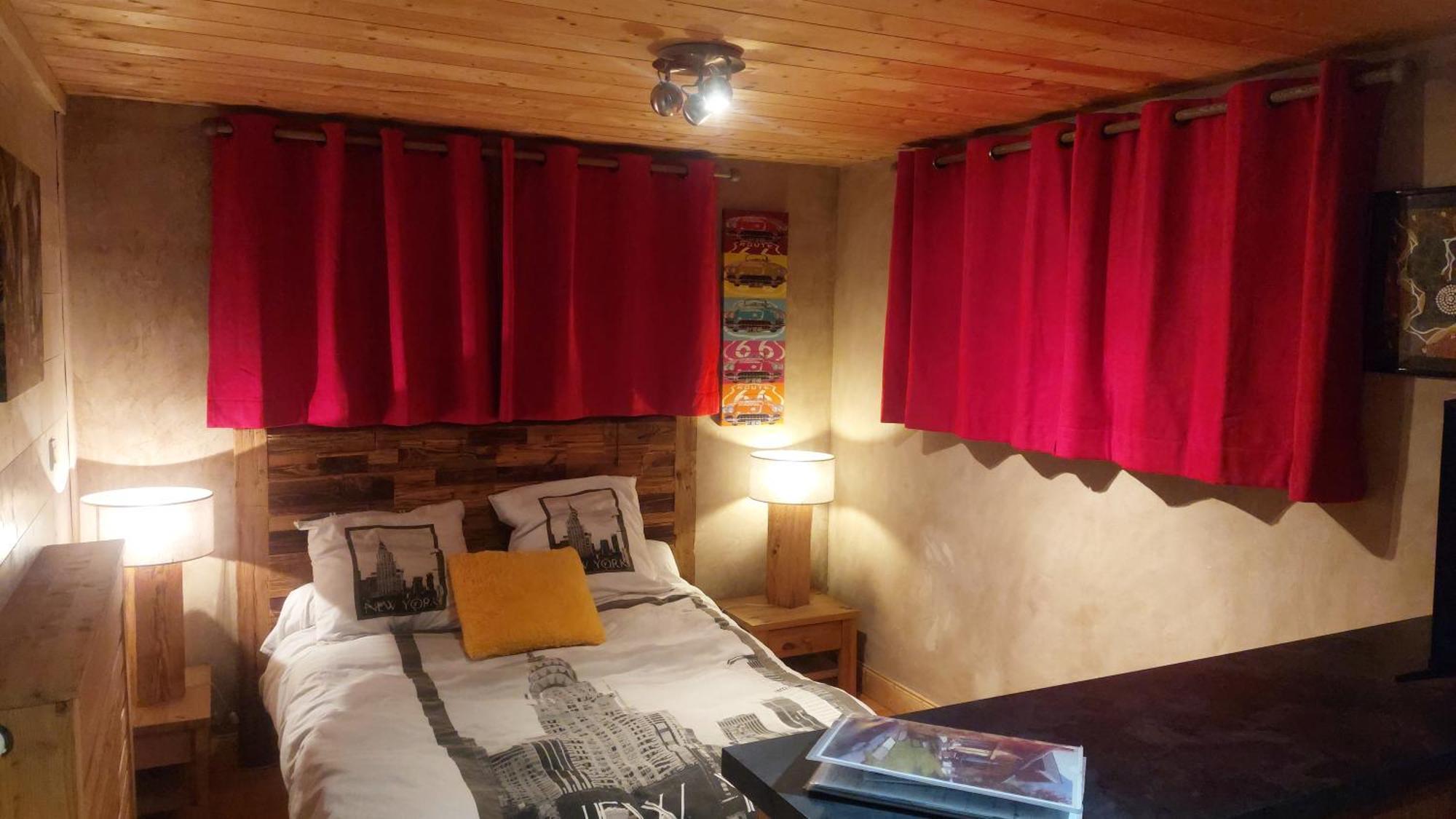 Studio Des Dents De Lanfon Talloires Exterior photo